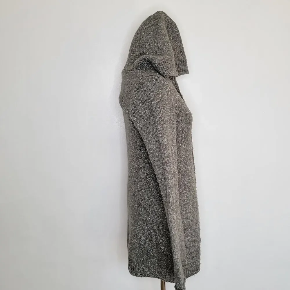 Prana polyester ~27 2%